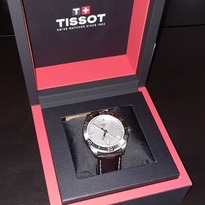 Tissot PR100
